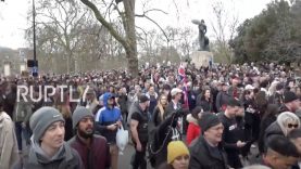 UK: Thousands march in London against COVID restrictions