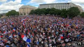 Manifestations massives contre le pass sanitaire à Paris – 31 juillet 2021 [VUE AÉRIENNE][4K]