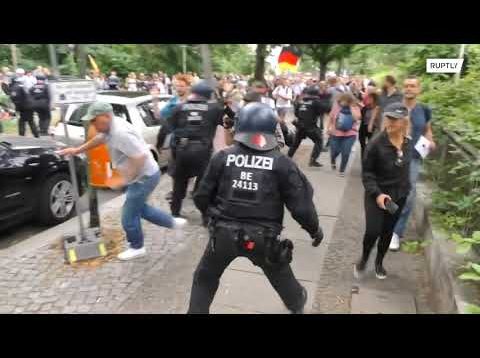 Almost 600 arrested as clashes erupt at banned anti-lockdown protests in Berlin